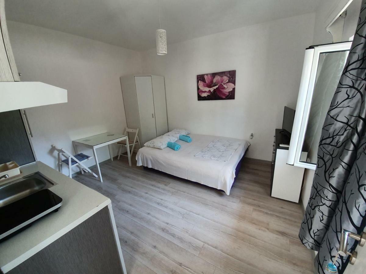 קוטור Studio Apartments Ilija מראה חיצוני תמונה